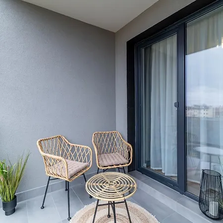 Horyzont Apartamenty-Perlowa Przystan- Zewnetrzny Basen, Parking, Sniadanie- 900M Od Plazy Zachodniej I Morza!!! Kolobrzeg Exterior photo