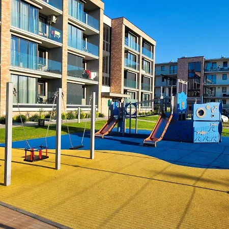 Horyzont Apartamenty-Perlowa Przystan- Zewnetrzny Basen, Parking, Sniadanie- 900M Od Plazy Zachodniej I Morza!!! Kolobrzeg Exterior photo