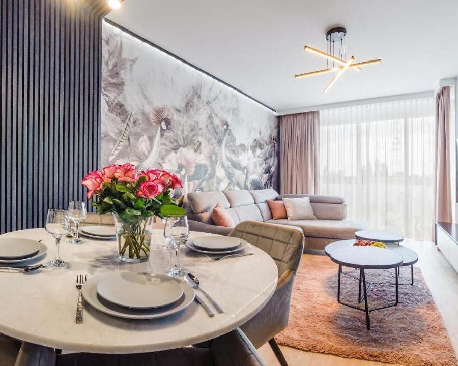 Horyzont Apartamenty-perlowa Przystan- Zewnetrzny Basen, Parking, Sniadanie- 900m Od Plazy Zachodniej I Morza!!! Kołobrzeg